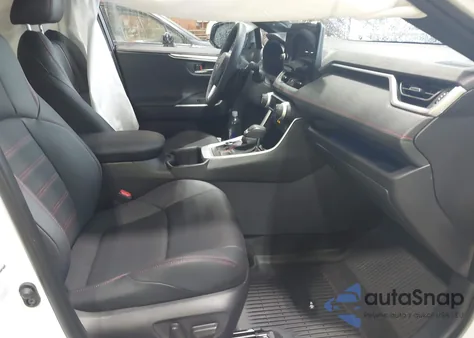 2025 Toyota Rav4 Plug-In Hybrid Xse z USA, uszkodzony, nr VIN JTMFB3FV8SD274521